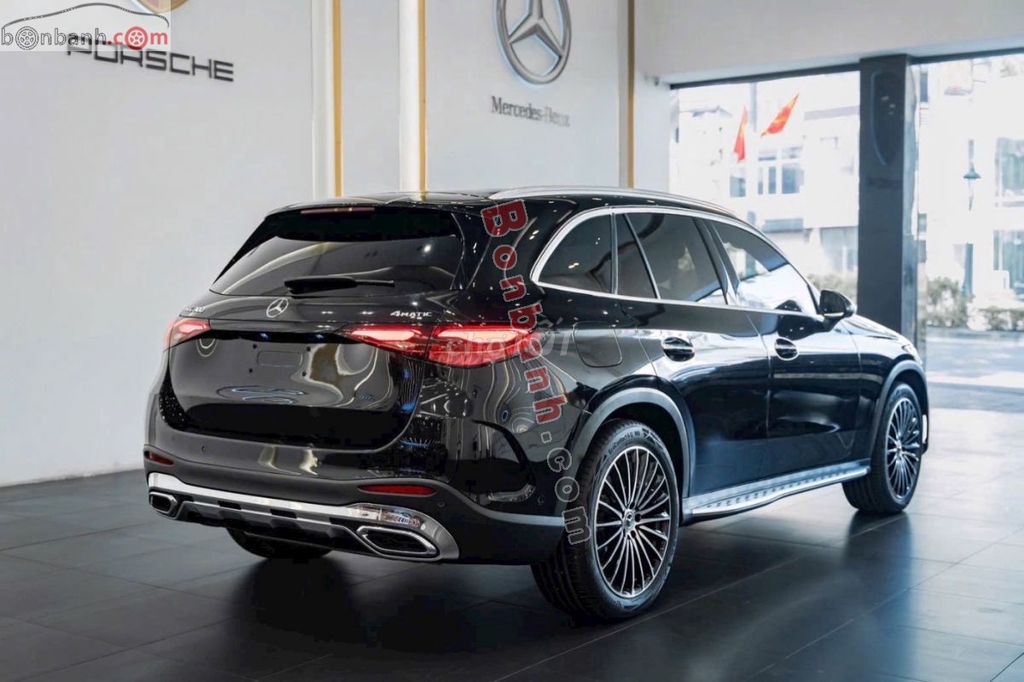 Mercedes Benz GLC 300 4Matic 2023 - 2 Tỷ 399 Triệu. Mua bán Ô tô tại Quận 7 Tp Hồ Chí Minh được đăng bởi Nguyễn Xuân Phúc hình 6