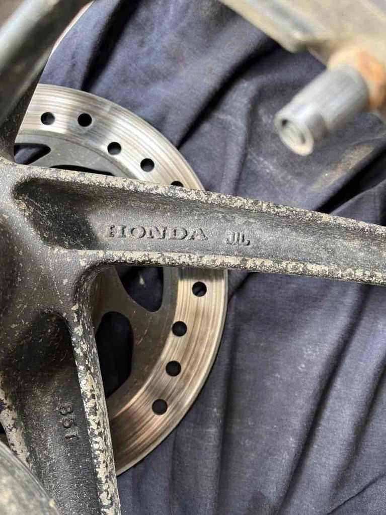 mâm rs tháo xe zin. Mua bán Phụ tùng xe tại Huyện Ba Tri Bến Tre được đăng bởi nguyen minh hình 4