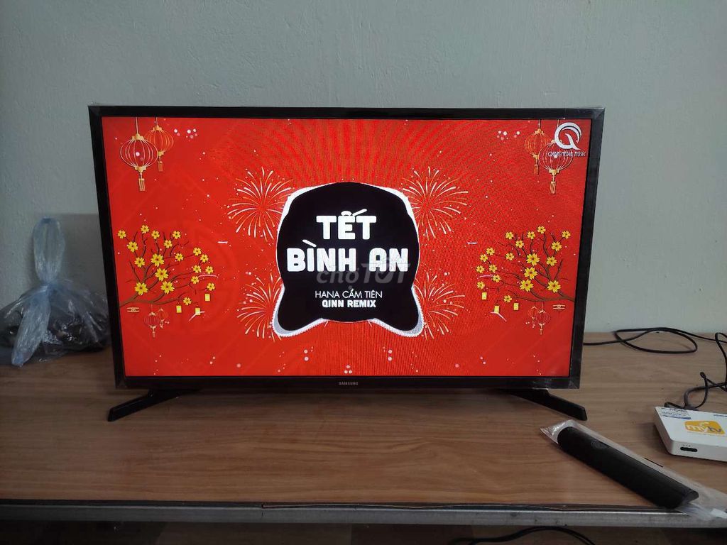 Tivi Samsung 32 inch. Mua bán Tivi, Âm thanh tại Huyện Quỳnh Phụ Thái Bình được đăng bởi Thuy Nguyen  hình 1