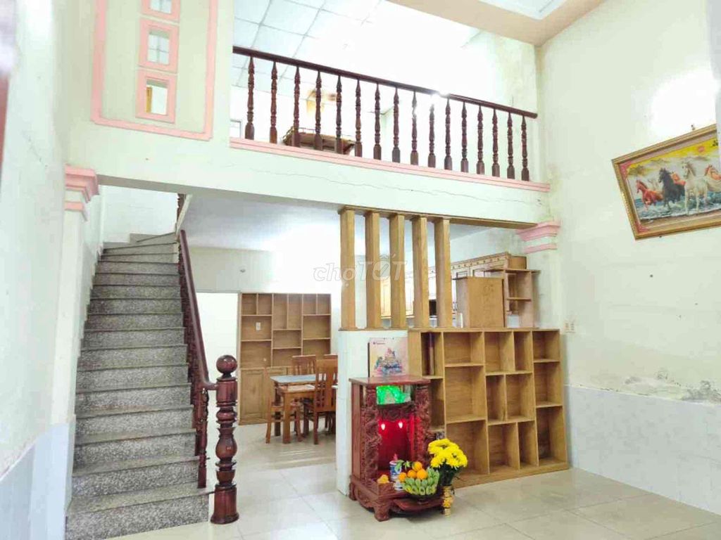 2,85 tỷ nhà ngang 6m – Vincom Dĩ An - HXH 6m