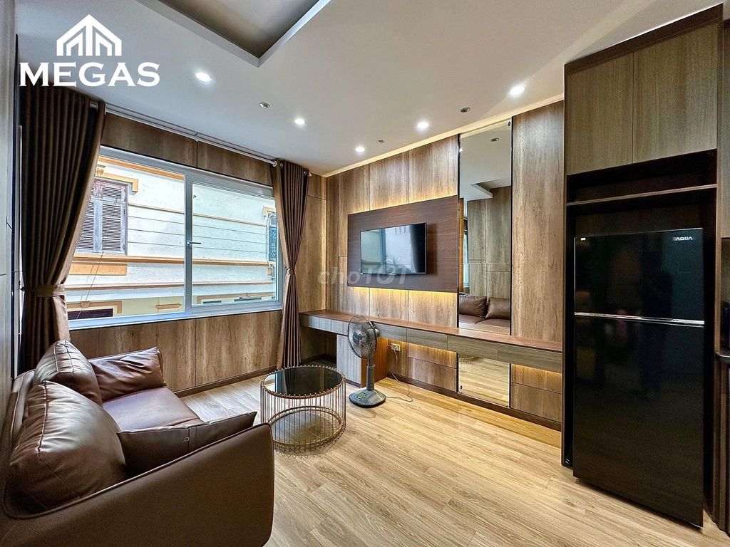 Квартира 1 спальня и гостиная, 40м2, балкон, своя стирка, можно с питомцами