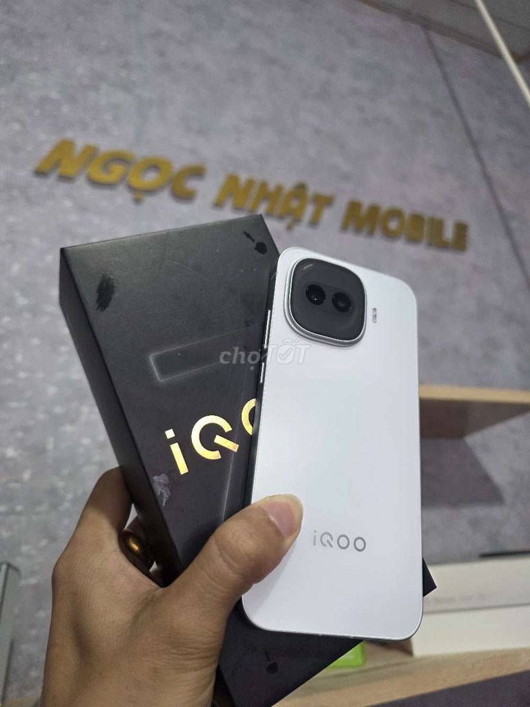 IQOO Z11 Turbo (12/256) FullBox . Mua bán Điện thoại tại Thành phố Buôn Ma Thuột Đắk Lắk được đăng bởi Nguyễn Ngọc Nhật hình 1