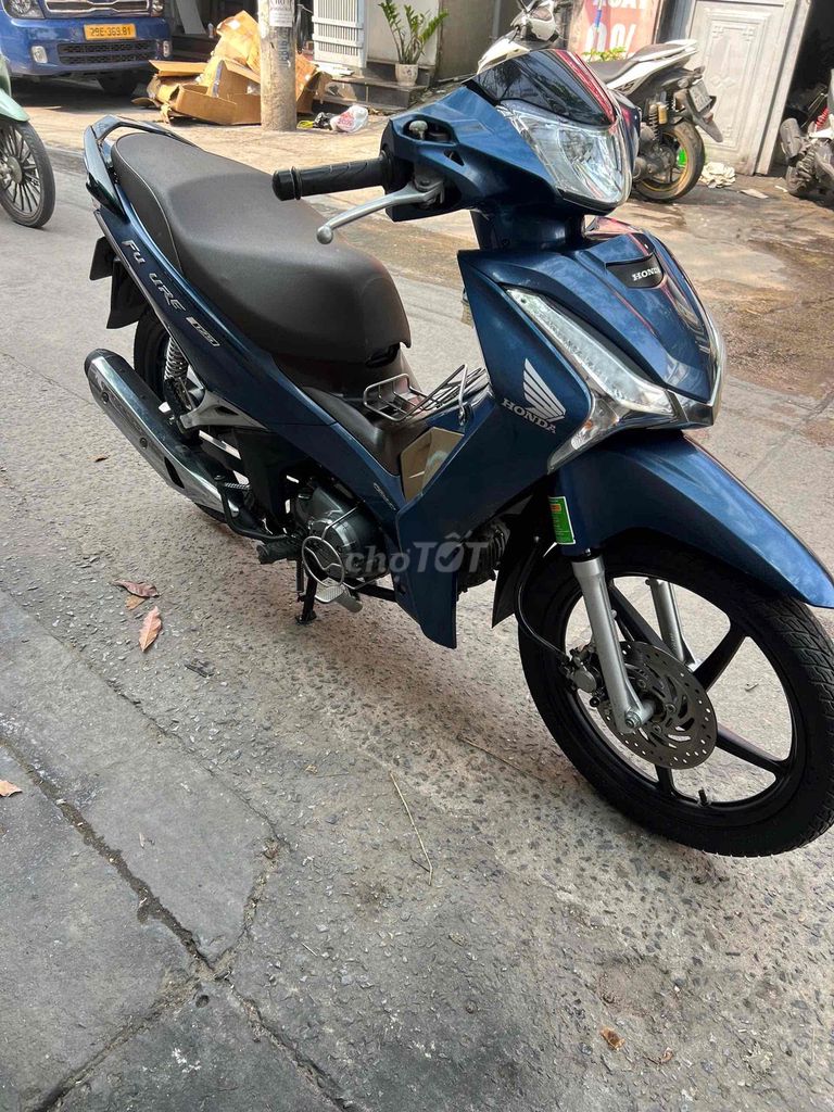 Honda Future LED 2021 màu Xanh. Mua bán Xe máy tại Quận Nam Từ Liêm Hà Nội được đăng bởi E Thuý Hạnh hình 3