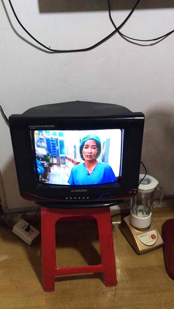 Tivi Samsung 14 inch Đen còn sem rất đẹp. Mua bán Tivi, Âm thanh tại Quận Gò Vấp Tp Hồ Chí Minh được đăng bởi Phùng Cường hình 1