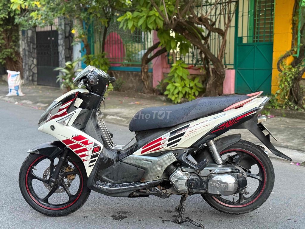 xe yamaha novo5 2014 màu  trắng đen mới 95 %. Mua bán Xe máy tại Thành phố Thủ Đức Tp Hồ Chí Minh được đăng bởi Nguyễn Thanh Bình hình 3