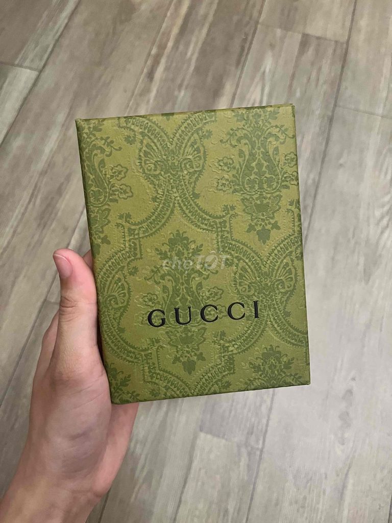 Lược Gucci Nữ. Mua bán Phụ kiện thời trang khác tại Quận 3 Tp Hồ Chí Minh được đăng bởi Anh hình 1