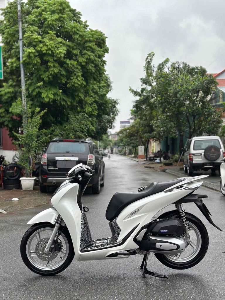 SH Siêu Lướt 2025 Siêu Chất_Bảo Hành 3 Năm. Mua bán Xe máy tại Huyện Gia Lâm Hà Nội được đăng bởi Xe Máy Phúc Hưng hình 4