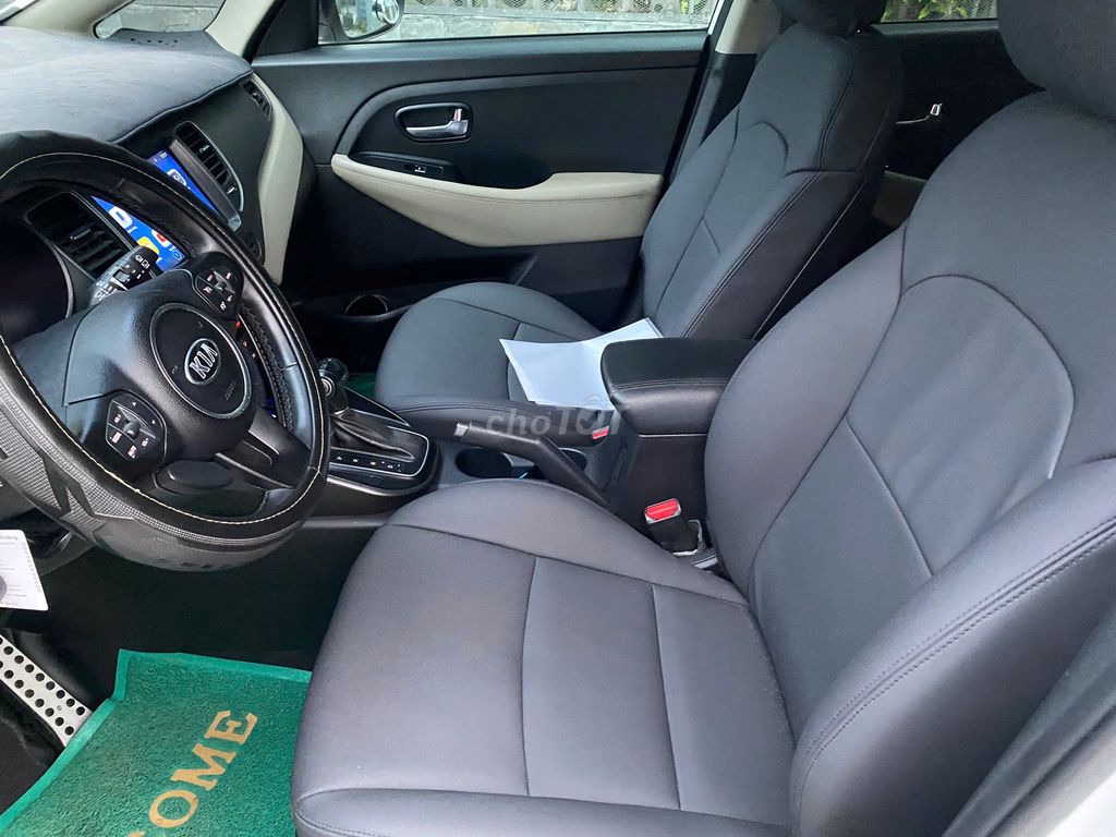 Kia Rondo 2017. Mua bán Ô tô tại Quận 7 Tp Hồ Chí Minh được đăng bởi Giang Đỗ hình 8