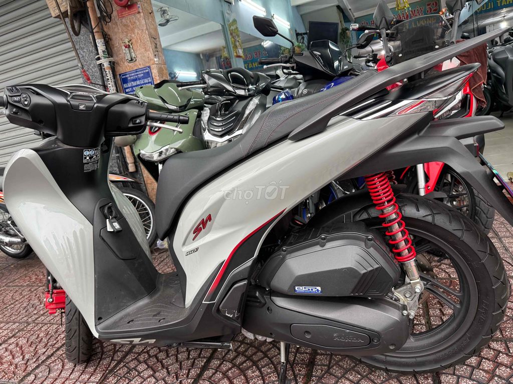 Honda SH 160i ABS 2025 Xám 3200 km