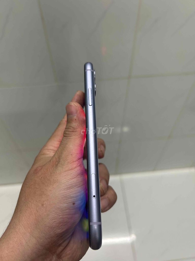 Iphone 11 64Gb Tím VN/A cần thanh lý