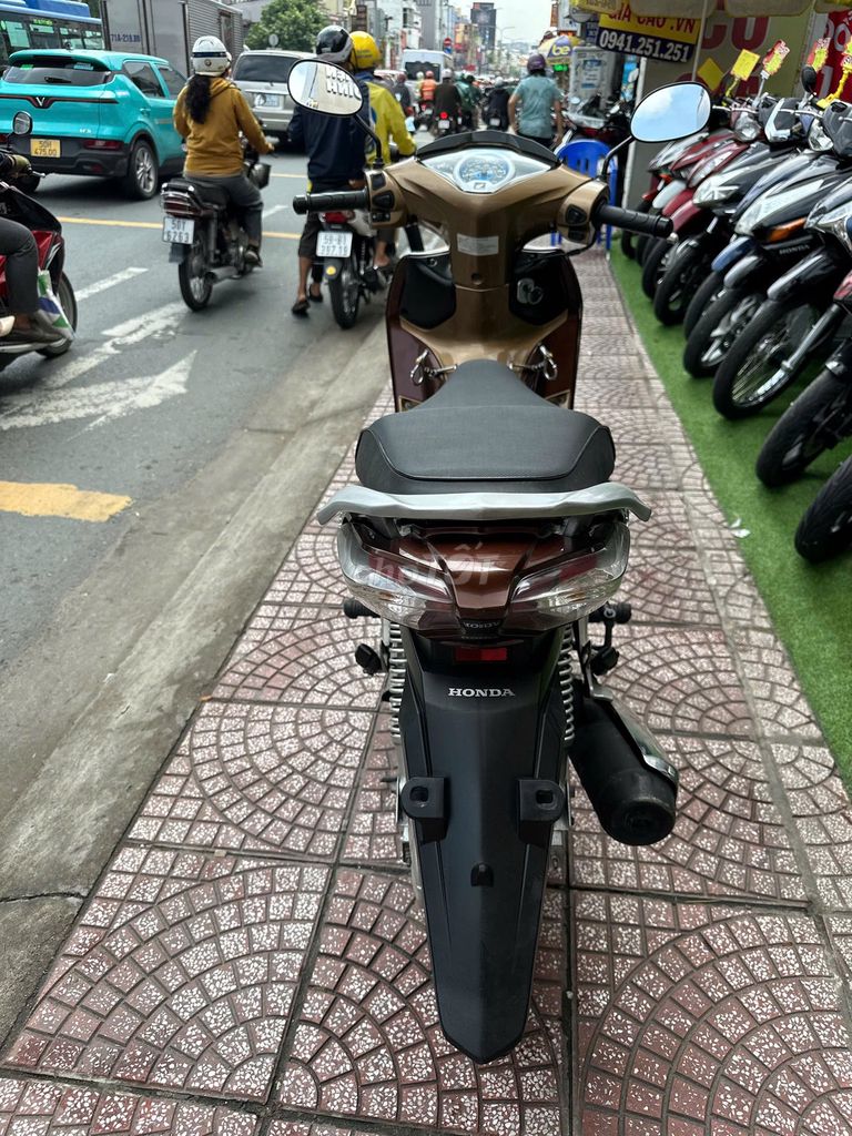 Future 125cc 2013. Mua bán Xe máy tại Quận Phú Nhuận Tp Hồ Chí Minh được đăng bởi Thanh Hùng xebachin  hình 6