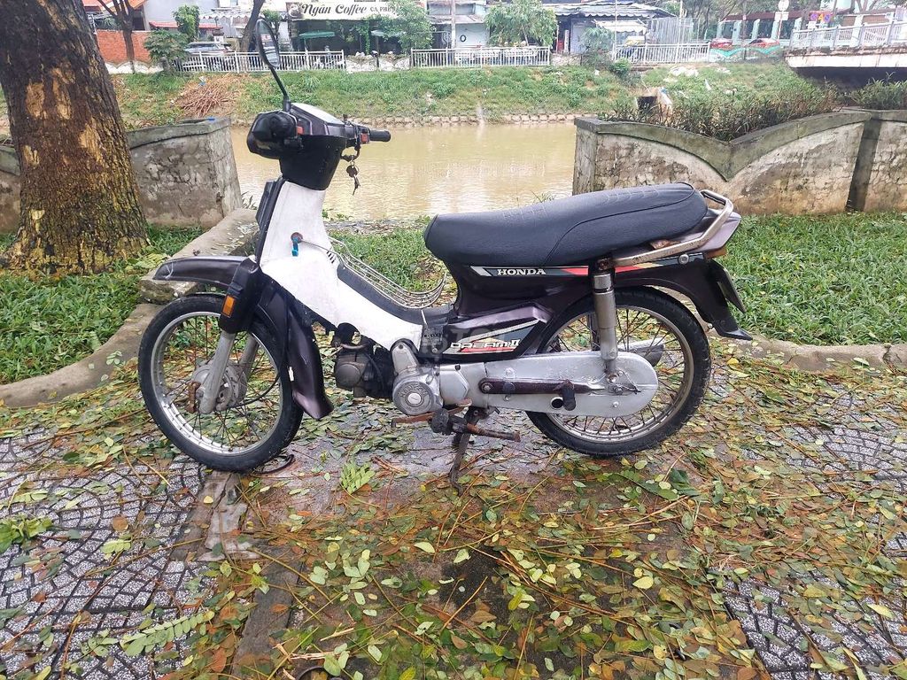 Ban xe rim may em giay to day du bien 43. Mua bán Xe máy tại Quận Thanh Khê Đà Nẵng được đăng bởi Bàn Chân Trần hình 3