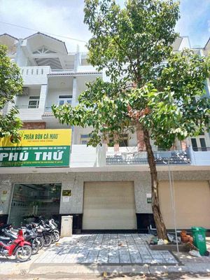 Cho Thuê Nhà Trệt 3 Lầu Trục Chính KDC Phú An (Cách Võ Nguyên giáp 30m. Cho thuê nhà ở tại Quận Cái Răng Cần Thơ được đăng bởi Khoa Nhà Đất Xanh