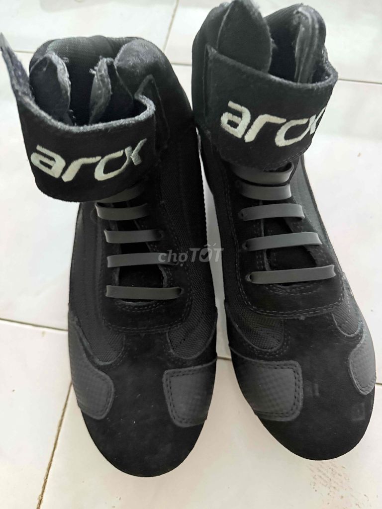 giầy size 42