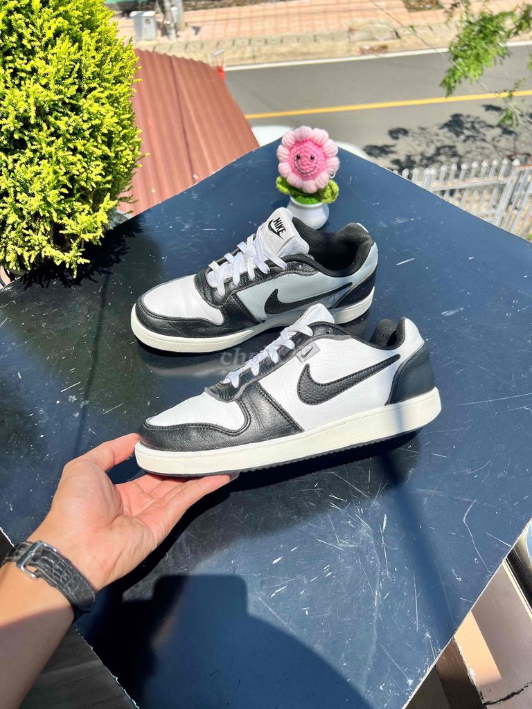 Chính hãng bao kiểm Nike Ebernon size 41. Mua bán Giày dép tại Quận Tây Hồ Hà Nội được đăng bởi Giày Si chính hãng nhập Thái trực tiếp  hình 1