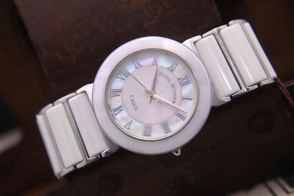 Đồng hồ Royal Montres Ceramic Benzel Mother Of Pea