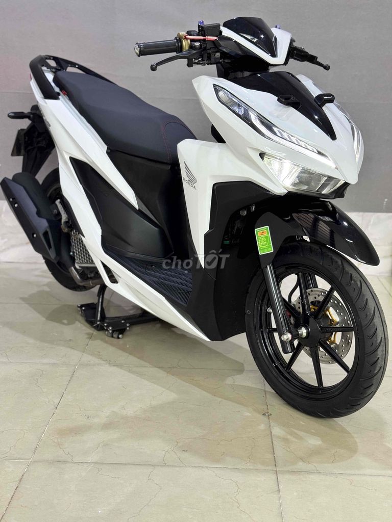 Honda Vario 125i Trắng đen. Mua bán Xe máy tại Thị xã Phú Mỹ Bà Rịa - Vũng Tàu được đăng bởi 72 motorcycle shop hình 7