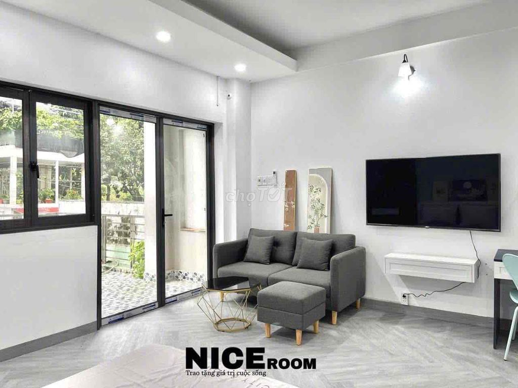 Căn hộ mới 100% 1PN 42m2 Huỳnh Văn Bánh Phú Nhuận giáp sân bay
