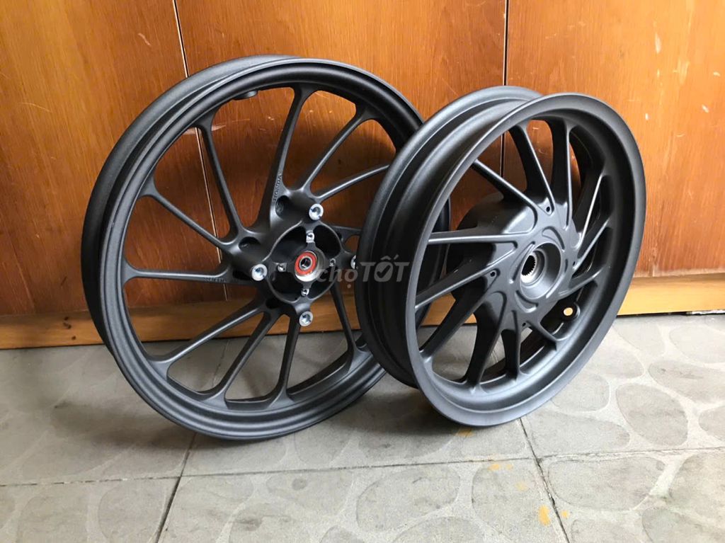 MÂM VÀNH ĐÚC CHÍNH HÃNG SH MODE 2025 MỚI THÁO XE. Mua bán Phụ tùng xe tại Quận Bình Tân Tp Hồ Chí Minh được đăng bởi Ha hình 5