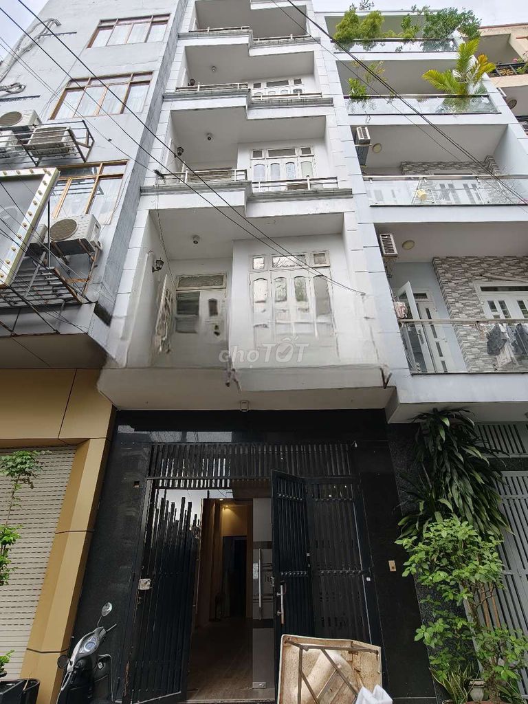 Nhà Mới Xây Mặt Tiền KDoanh Lê Hồng Phong - 5x14M 6PN - Có Thang Máy