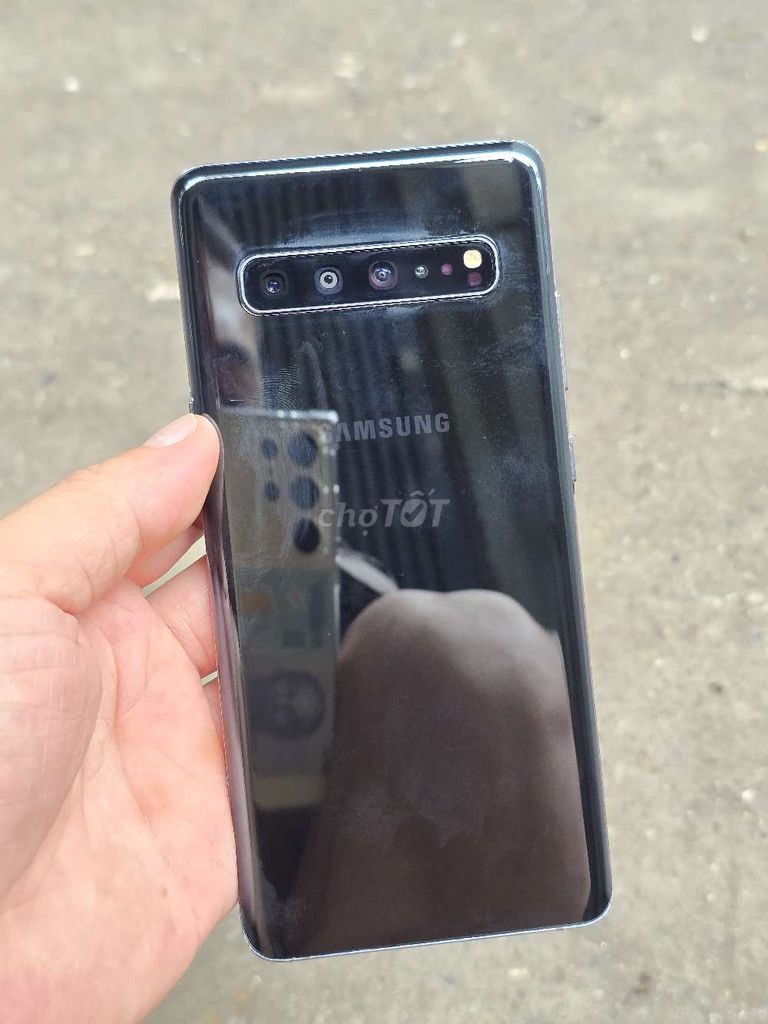 Samsung S10 5G 8GB/256GB Đen. Mua bán Điện thoại tại Quận Thanh Xuân Hà Nội được đăng bởi trần tú hình 1