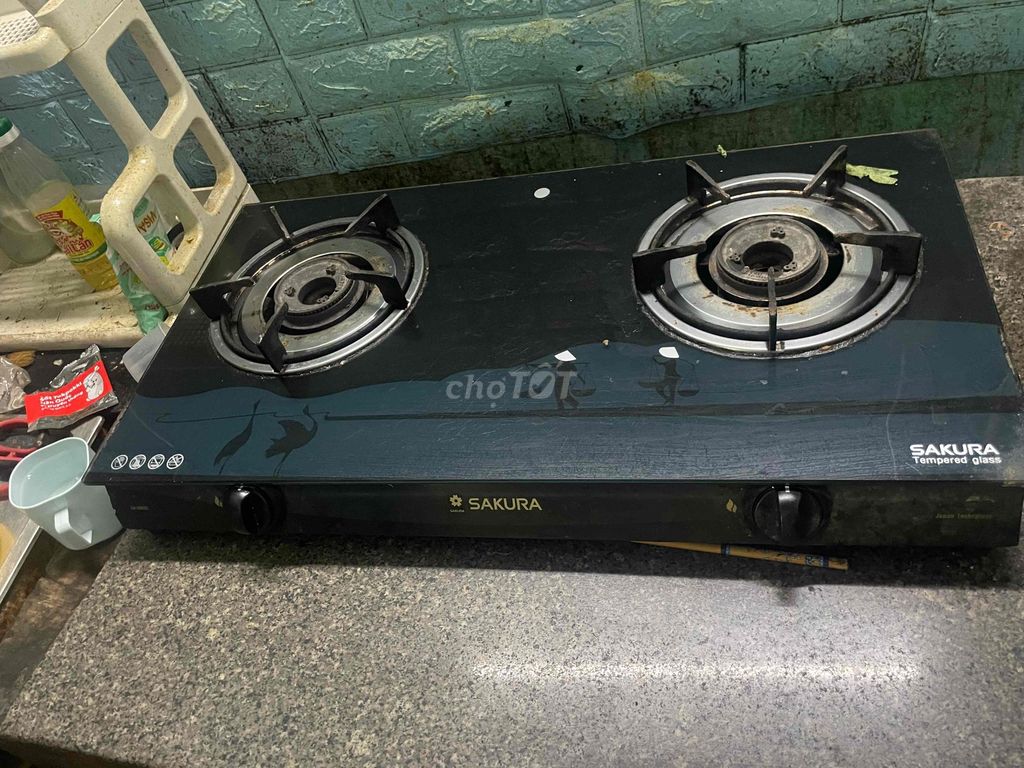 Bếp ga Sakura Kính cường lực Đen. Mua bán Bếp, lò, đồ điện nhà bếp tại Quận Ngũ Hành Sơn Đà Nẵng được đăng bởi huy văn hình 1