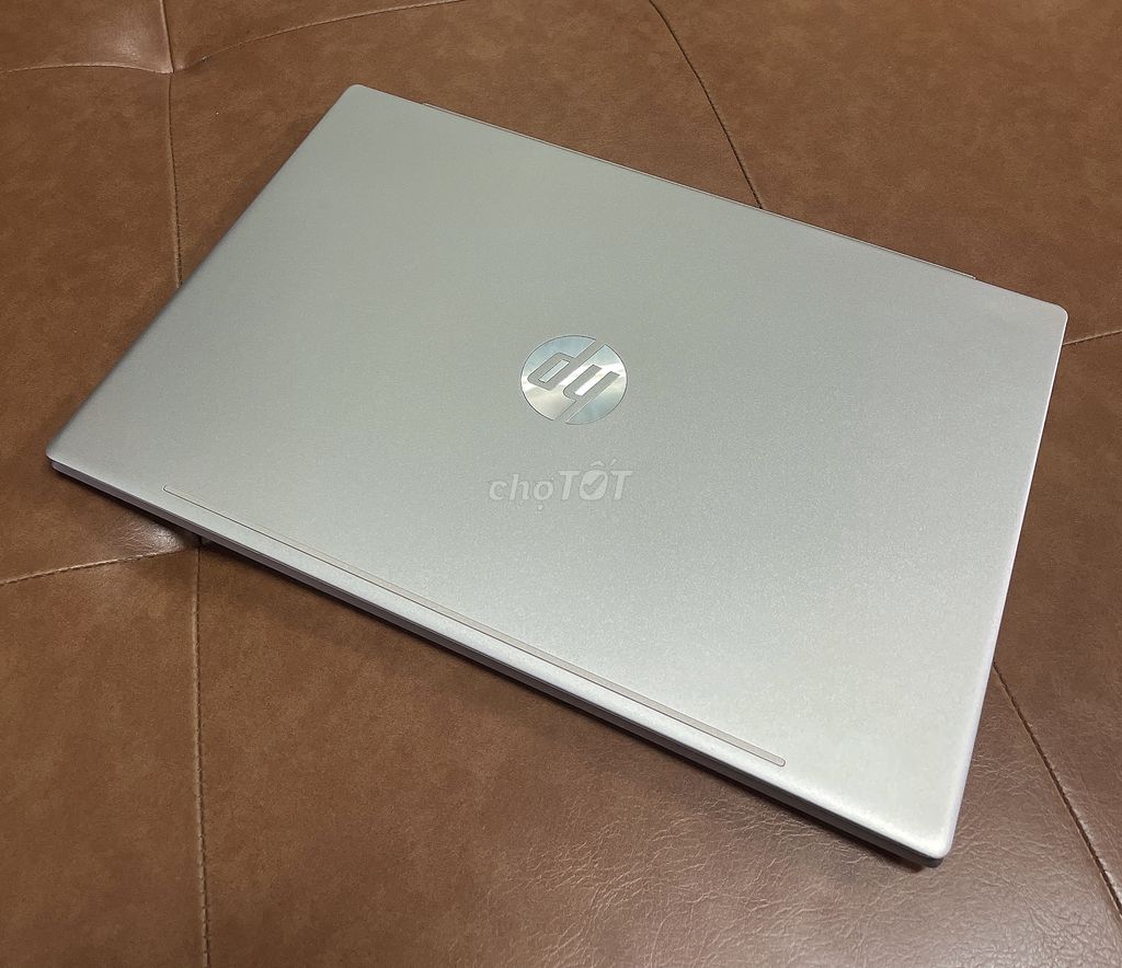 HP Pavilion15 Gold I5-8265/8G/SSD 128G+1Tb/VGA Rời