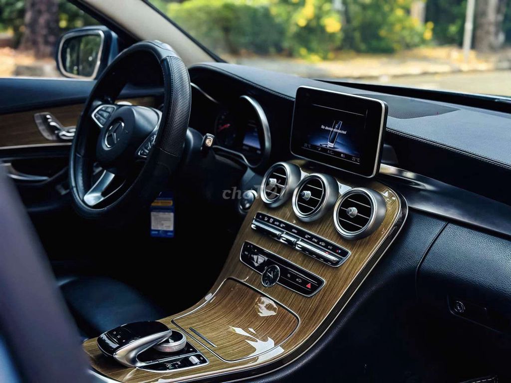 Люк на крыше Mercedes C250 2014, серебристый