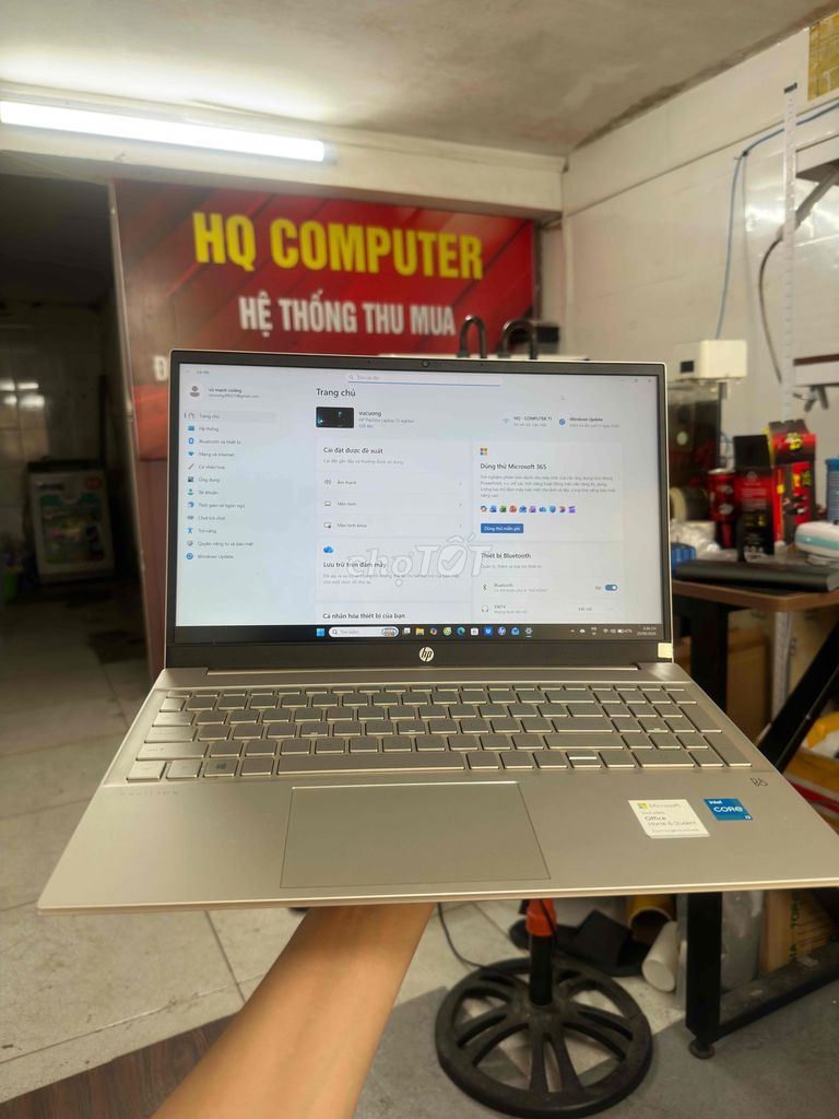 HP Pavilion 15 eg0xxx i3 1115g4 8GB/512GB Bạc. Mua bán Laptop tại Quận Đống Đa Hà Nội được đăng bởi HQ Computer hình 1