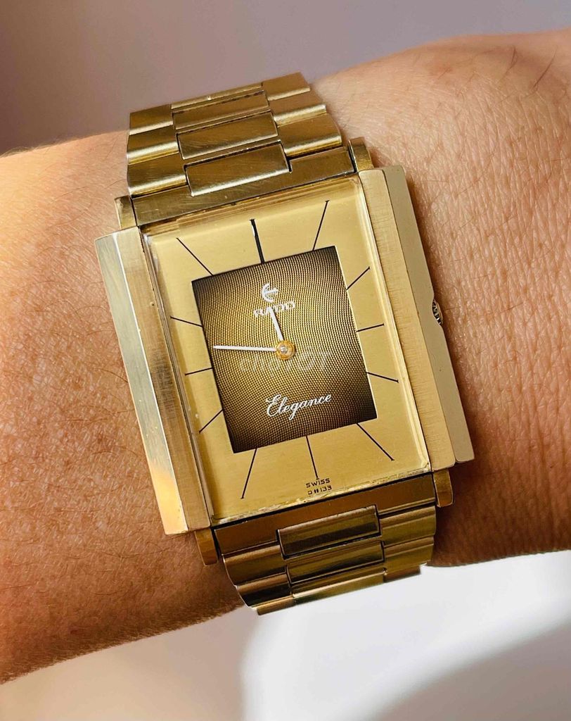 Đồng hồ Rado Elegance tank Nam Vàng. Mua bán Đồng hồ tại Quận Tân Bình Tp Hồ Chí Minh được đăng bởi CMT hình 1