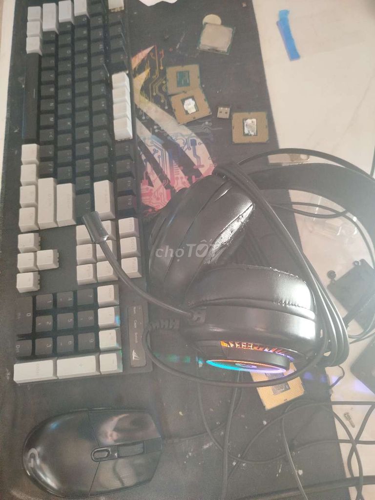 Combo phím cơ +chuột + tai nghe. Mua bán Phụ kiện (Màn hình, Chuột...) tại Huyện Châu Thành Tiền Giang được đăng bởi Hoàng Ân hình 1