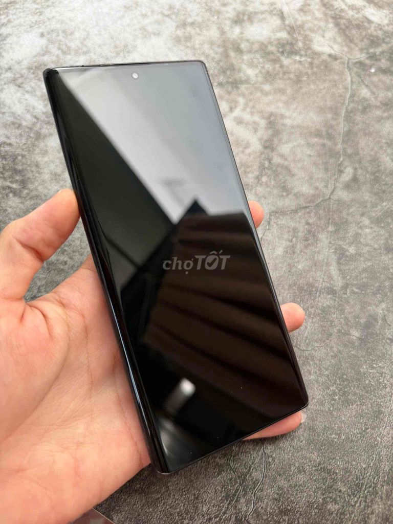 Vertu Meta Đen Đỏ. Mua bán Điện thoại tại Quận Nam Từ Liêm Hà Nội được đăng bởi dương văn hình 1