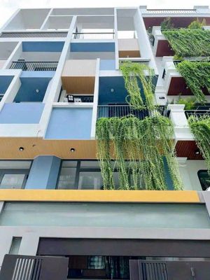 Аренда · 6 комн. · 90 м² · Quận 10, ул. Đường Trường Sơn