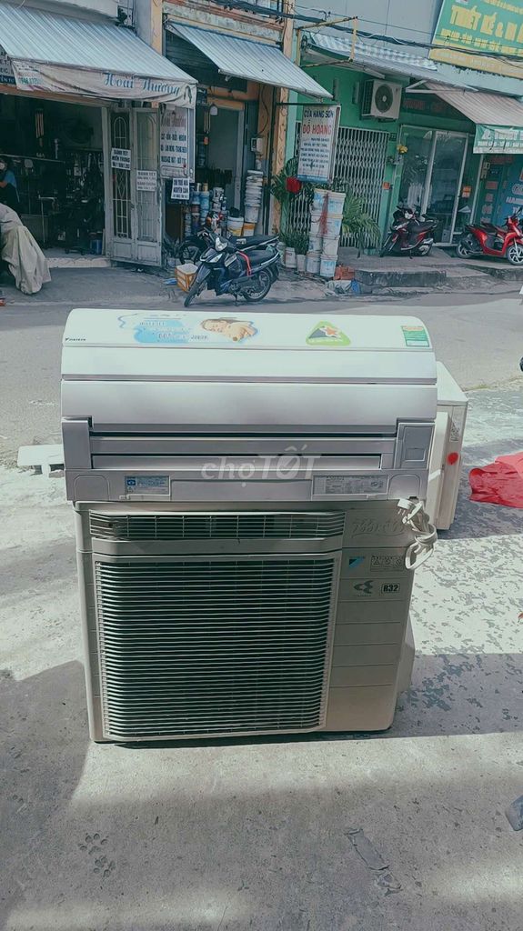 Máy lạnh Daikin inverter nội địa nhật zin đẹp