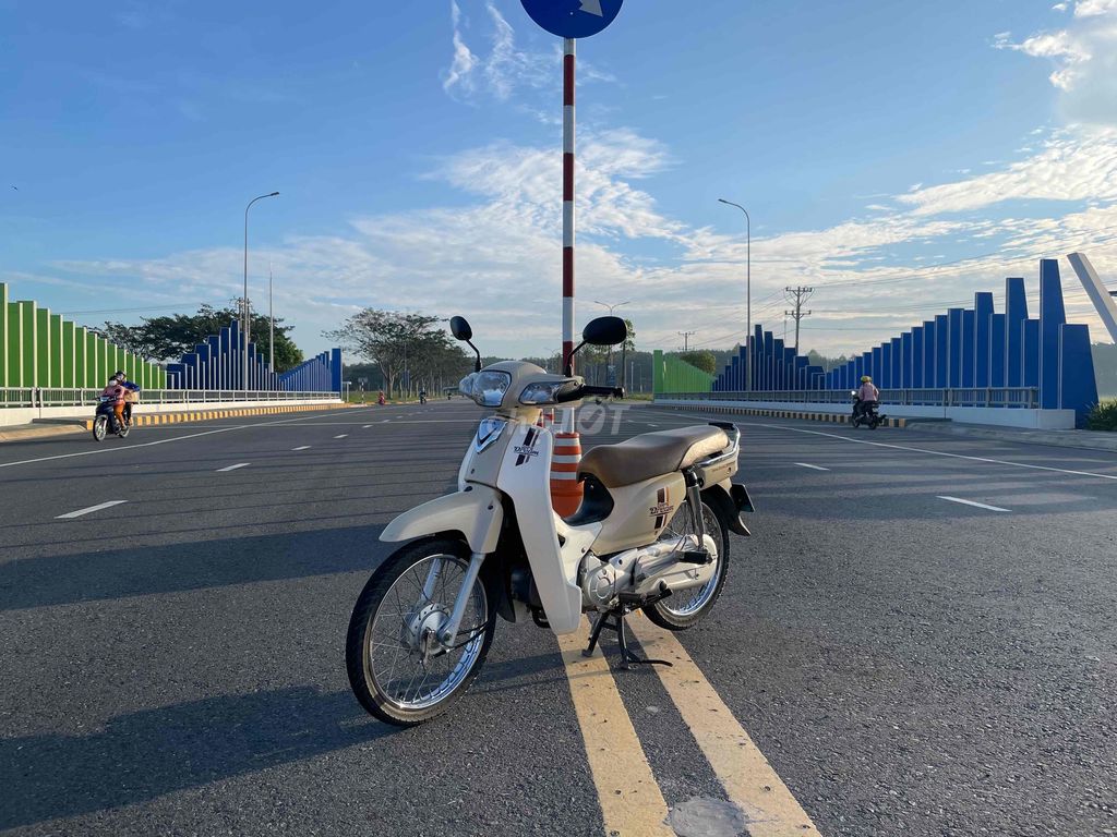 Honda Super Dream 2015 Kem 114138 km. Mua bán Xe máy tại Quận 12 Tp Hồ Chí Minh được đăng bởi Duy Thanh hình 3