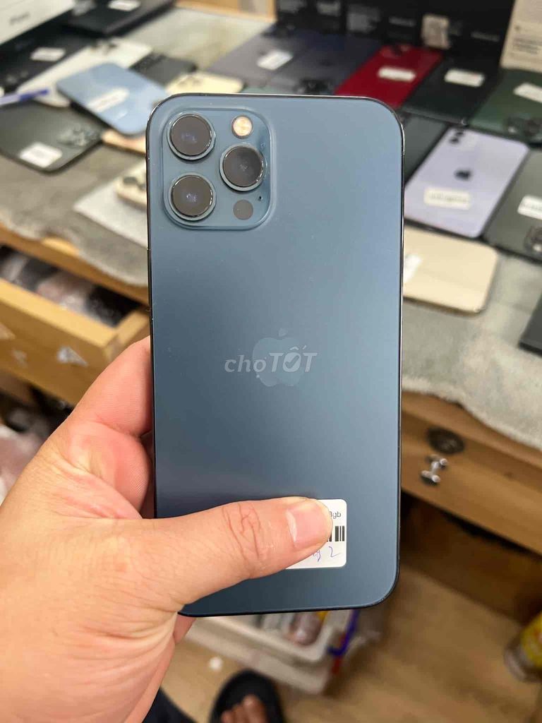 iPhone 12 Pro Max 256GB Xanh 99%. Mua bán Điện thoại tại Quận Đống Đa Hà Nội được đăng bởi Thương Nguyễn hình 1