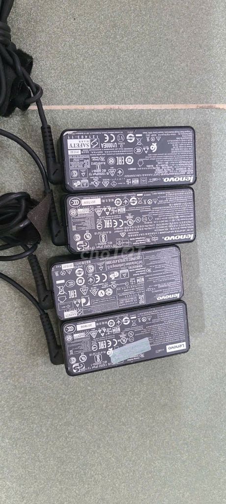 4c Sạc laptop Lenovo 45W chân vuông Đen. Mua bán Phụ kiện (Màn hình, Chuột...) tại Huyện Châu Thành Sóc Trăng được đăng bởi Máy Khoan Máy Mài Hàng Bãi  Chợ Trà Quýt  hình 1