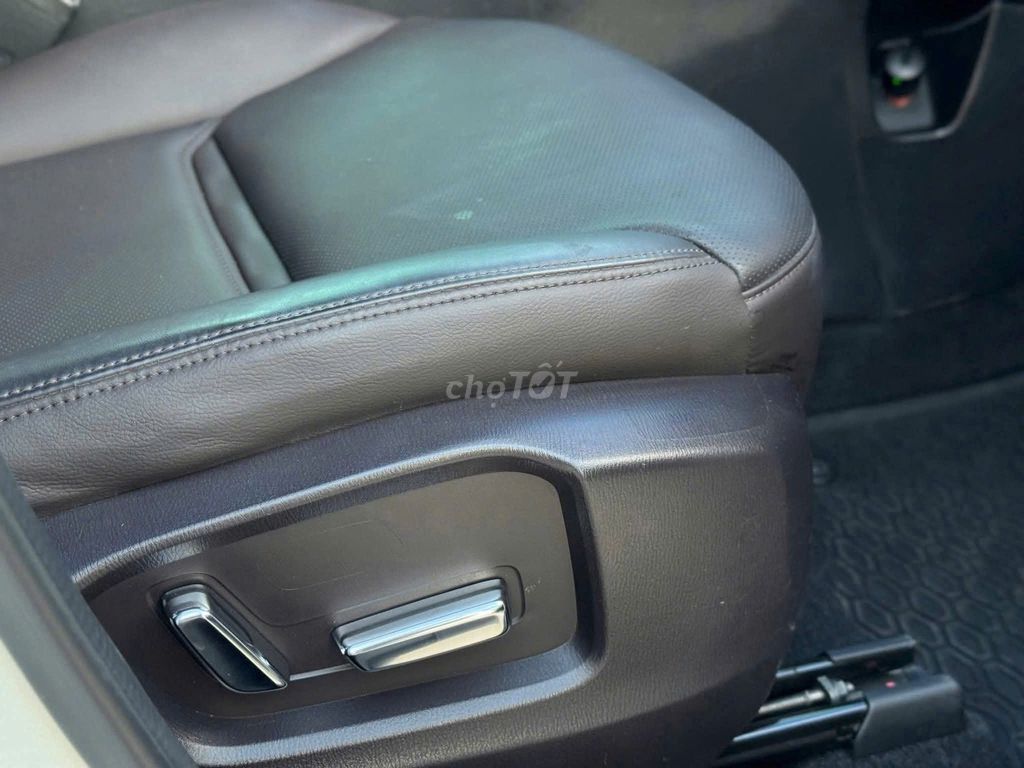 Mazda CX-8 2.5 Luxury 2020. Mua bán Ô tô tại Quận Tân Phú Tp Hồ Chí Minh được đăng bởi Nguyễn Tân Xe Lướt  hình 5