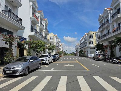 Đất nền sân bay Long Thành - 100m2 full thổ cư - Giá 10triệu/m2 - SHR