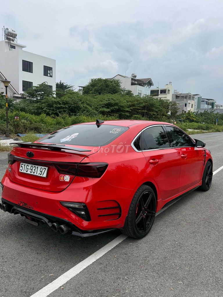 Kia Cerato 2019 2.0 красный 48 000 км