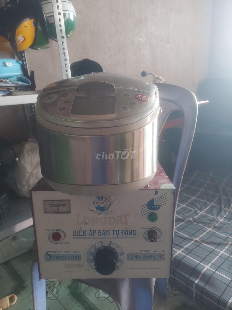 Nồi cơm điện Hitachi 2 lít kèm Ổn áp Longdat 110V. Mua bán Bếp, lò, đồ điện nhà bếp tại Thành phố Bà Rịa Bà Rịa - Vũng Tàu được đăng bởi Huyền trần hình 1