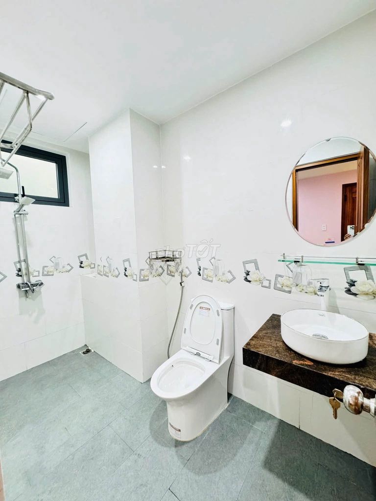 Furnished 1-bedroom unit on Nguyễn Duy Hiệu — photo 3