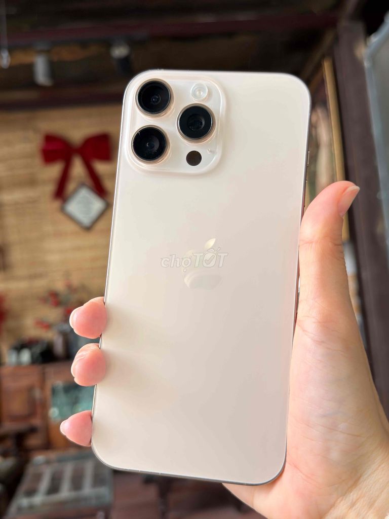Apple iPhone 16 Pro Max 512GB Vàng. Mua bán Điện thoại tại Thành phố Biên Hòa Đồng Nai được đăng bởi Huỳnh  hình 1