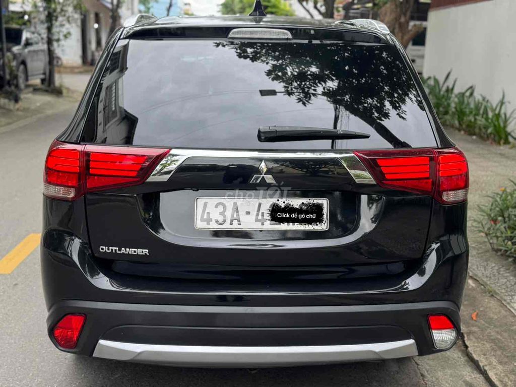 Mitsubishi Outlander 2018 2.0CVT Premium. Mua bán Ô tô tại Quận Cẩm Lệ Đà Nẵng được đăng bởi Anh Tân hình 4
