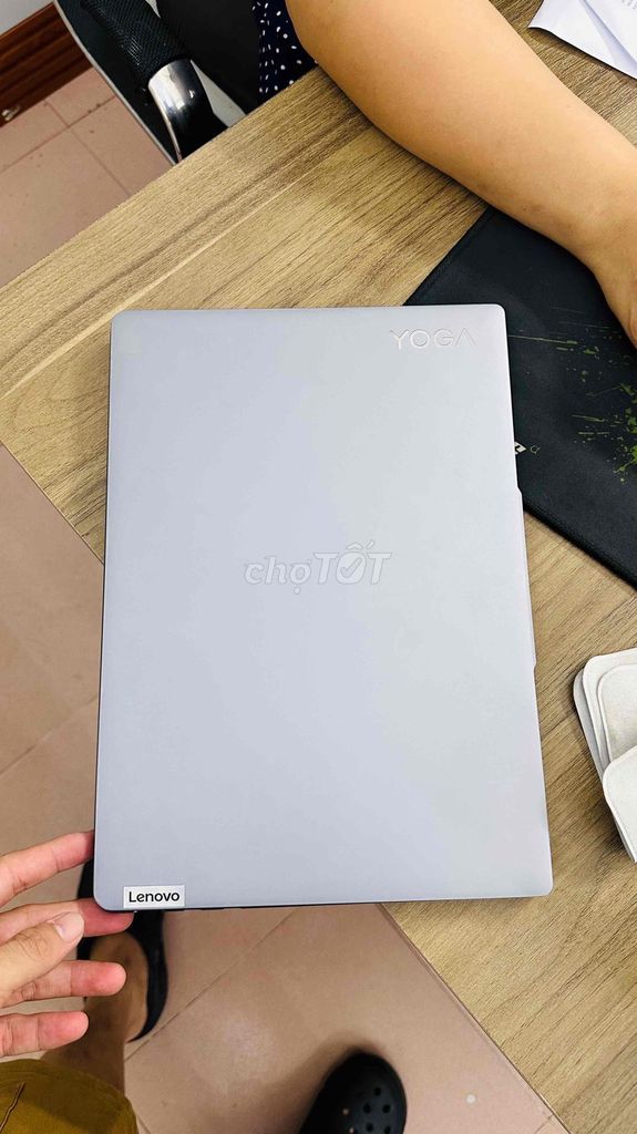 Lenovo Yoga Slim 7 Ultra 7 32GB/512GB. Mua bán Laptop tại Thành phố Quảng Ngãi Quảng Ngãi được đăng bởi Lê Vĩ hình 1