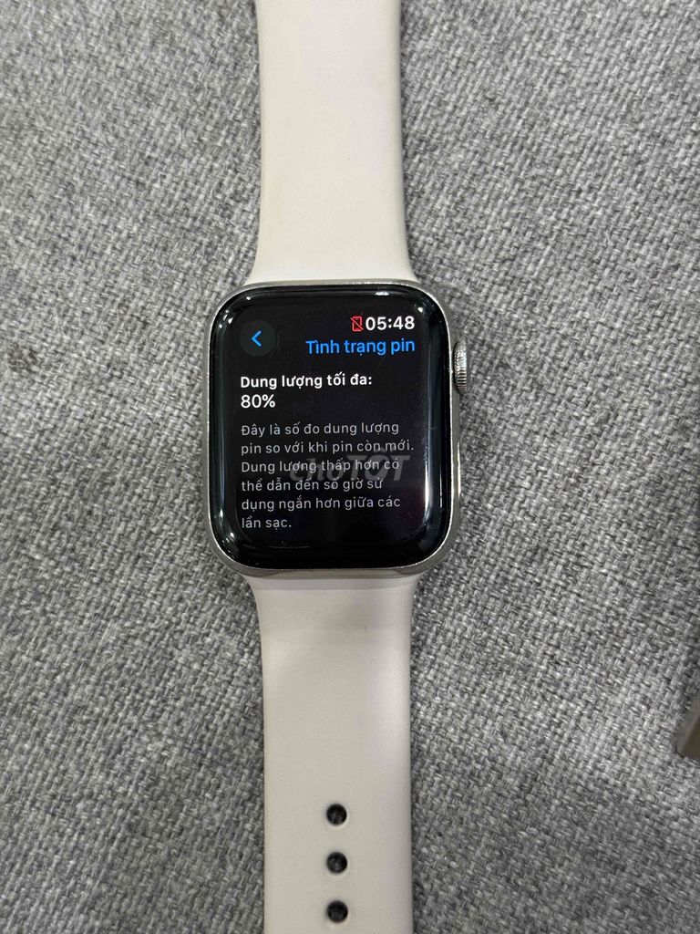 APPLE WATCH SERIES 5 44MM THÉP LTE CÓ ESIM