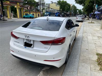 Hyundai Elantra 2018 2.0 AT - 115000 km. Mua bán Ô tô tại Thành phố Quảng Ngãi Quảng Ngãi được đăng bởi Bob Nguyễn