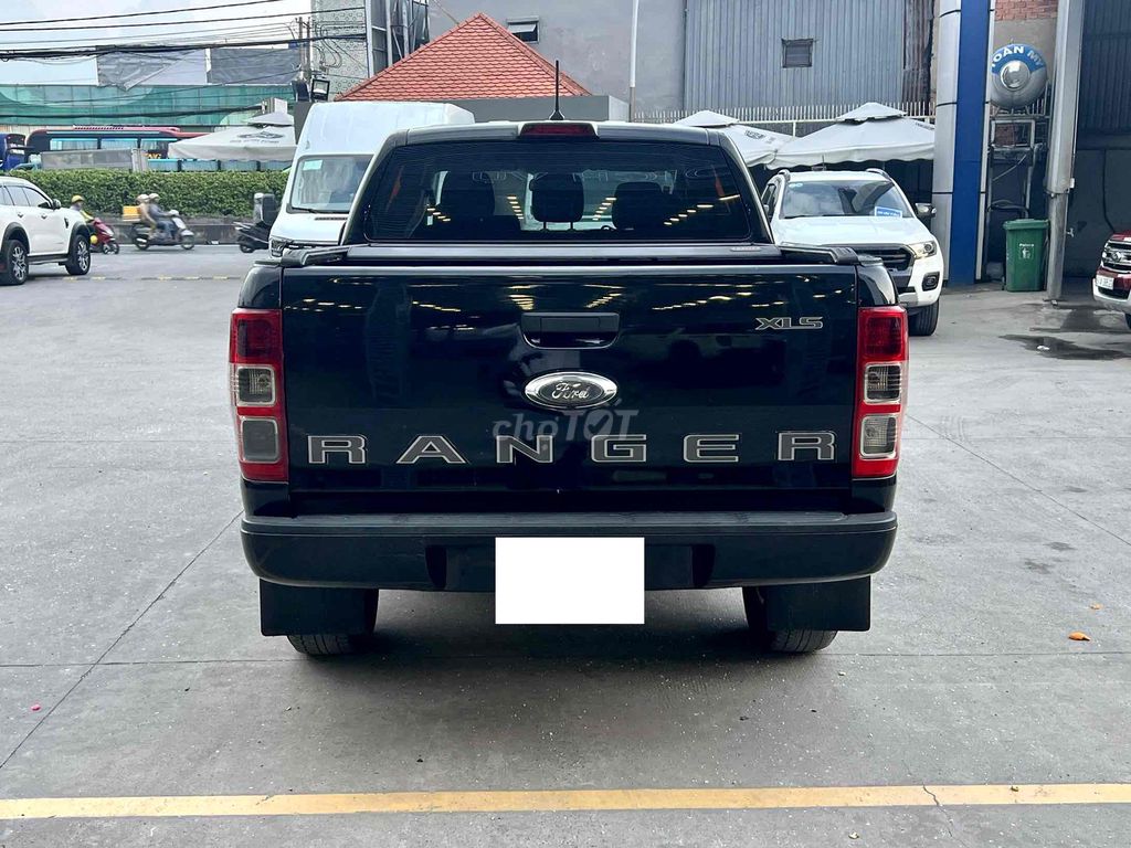 Ford Ranger Xls  2022 tự động - thương lượng mạnh. Mua bán Ô tô tại Quận 12 Tp Hồ Chí Minh được đăng bởi Toàn Thắng Xe Ford  hình 6