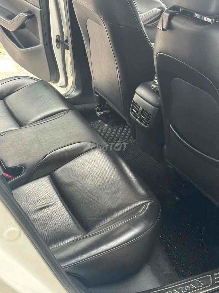 Mazda 3 1.5L Luxury 2020. Mua bán Ô tô tại Quận Long Biên Hà Nội được đăng bởi Trang Gala hình 11