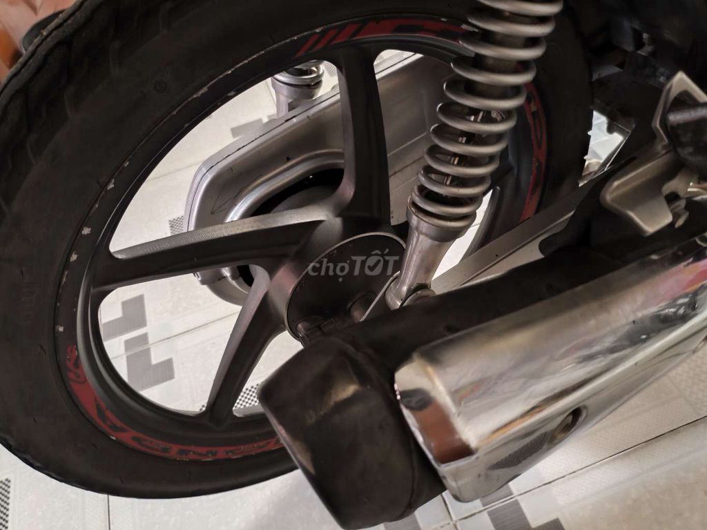 Bán có gl future fi 2014 máy zin mâm zin. Mua bán Xe máy tại Huyện Châu Phú An Giang được đăng bởi kutin hình 6